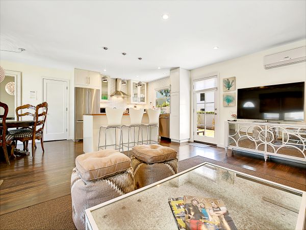 Newport Beach Home 1027581