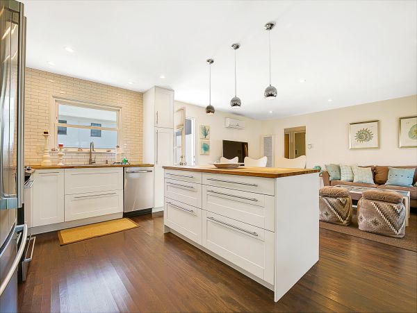 Newport Beach Home 1027581