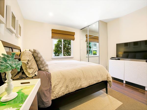 Newport Beach Home 1027581