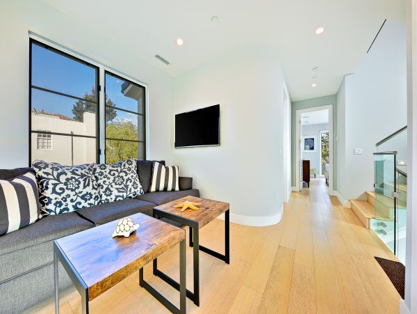 Newport Beach Home 1027583