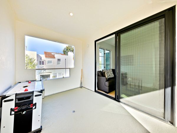 Newport Beach Home 1027583