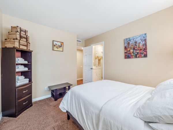 Newport Beach Home 1027584