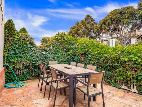 Newport Beach Home 1027585