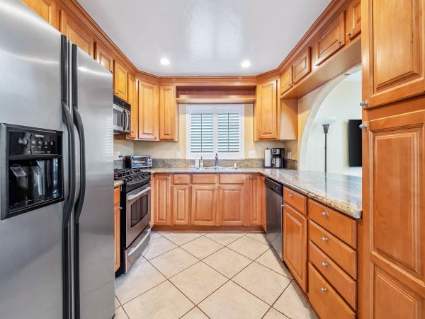 Newport Beach Home 1027585