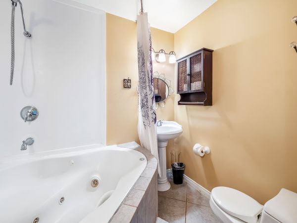 Newport Beach Home 1027585