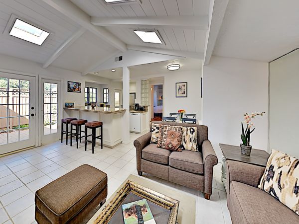 Newport Beach Home 1027586