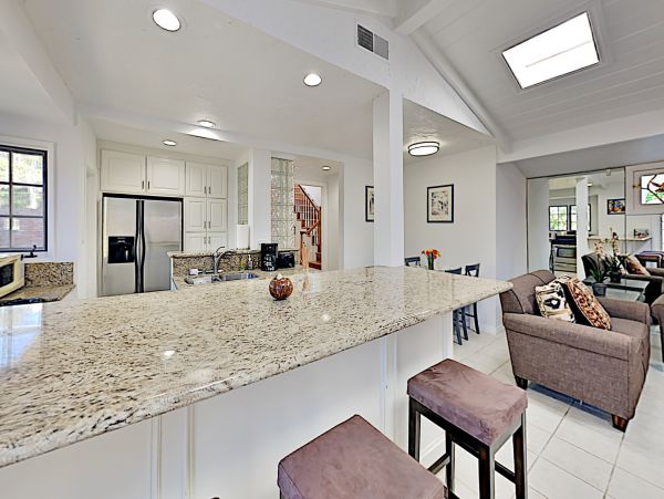 Newport Beach Home 1027586