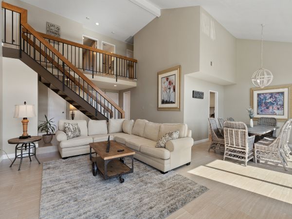 Newport Beach Home 1027587
