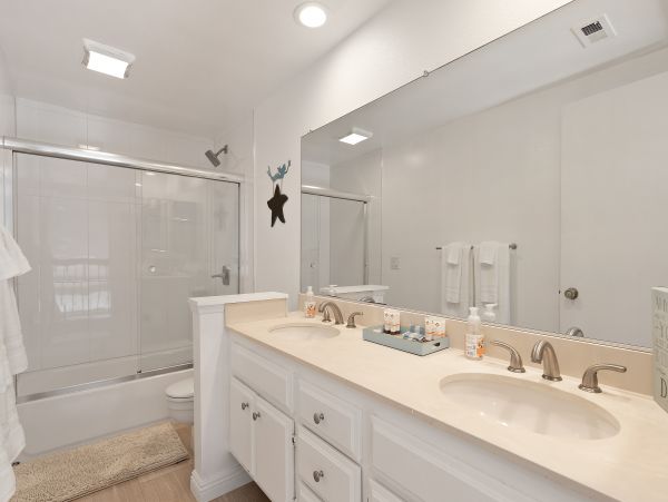 Newport Beach Home 1027587