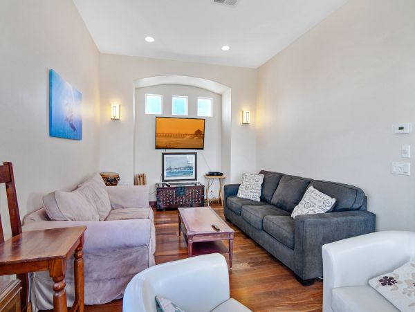 Newport Beach Home 1027589
