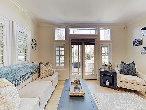 Newport Beach Home 1027590