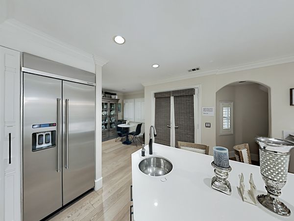 Newport Beach Home 1027590
