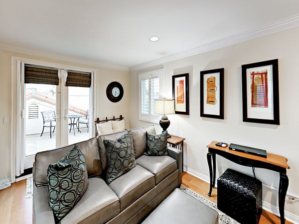 Newport Beach Home 1027590