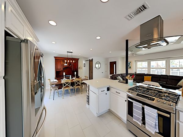 Newport Beach Home 1027591
