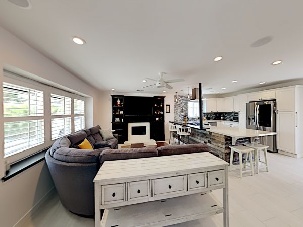 Newport Beach Home 1027591