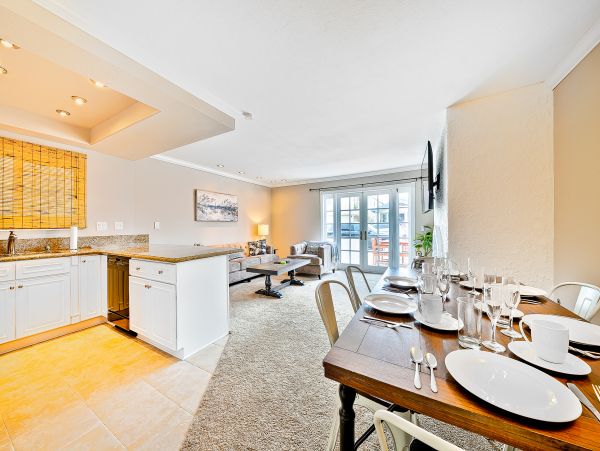 Newport Beach Home 1027592