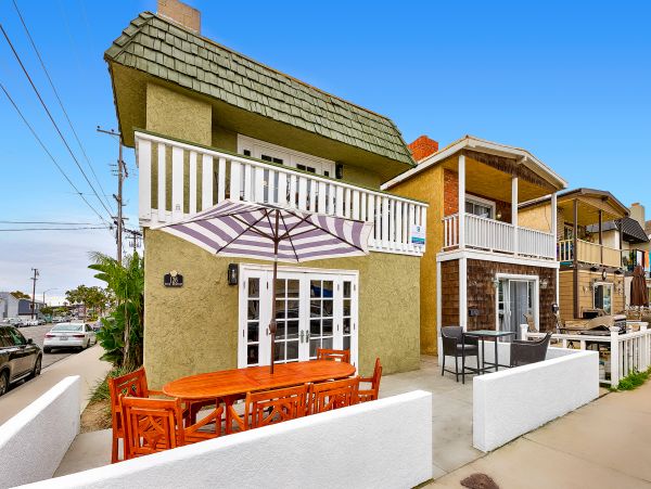 Newport Beach Home 1027592