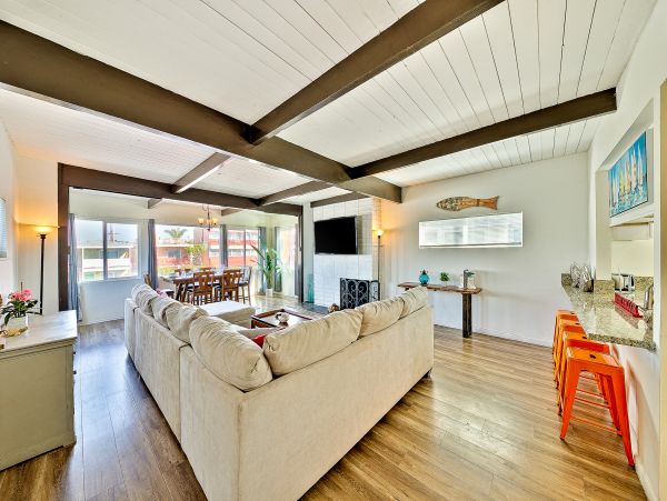 Newport Beach Home 1027594