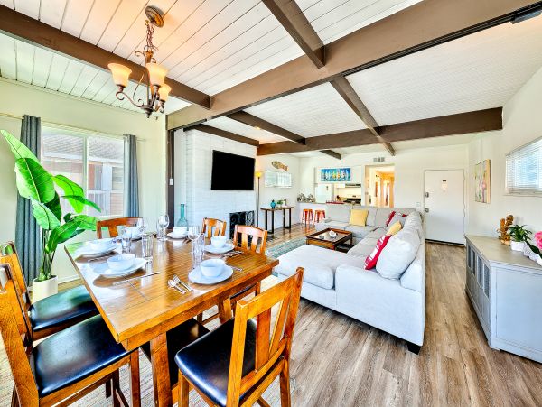 Newport Beach Home 1027594