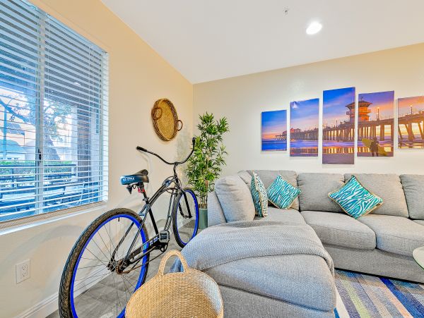 Newport Beach Home 1027595