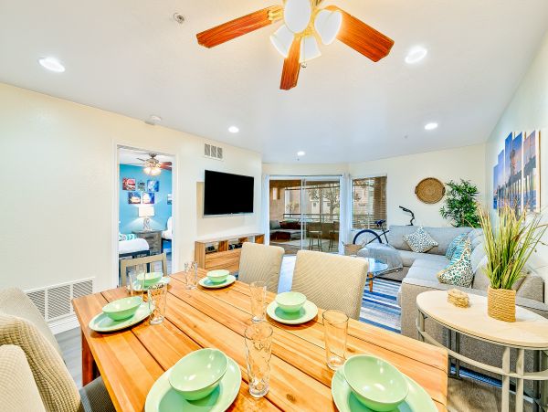 Newport Beach Home 1027595