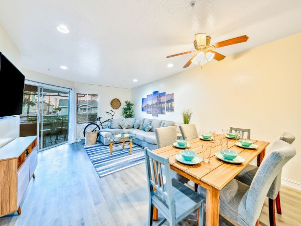 Newport Beach Home 1027595