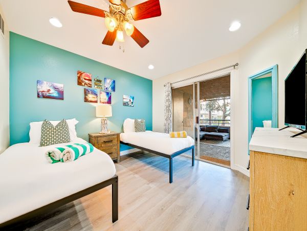 Newport Beach Home 1027595