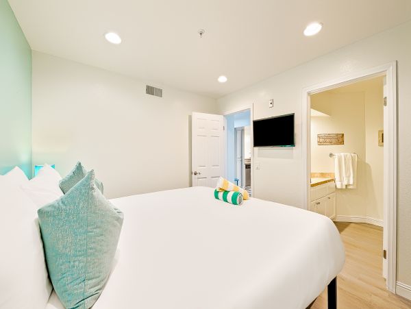 Newport Beach Home 1027595