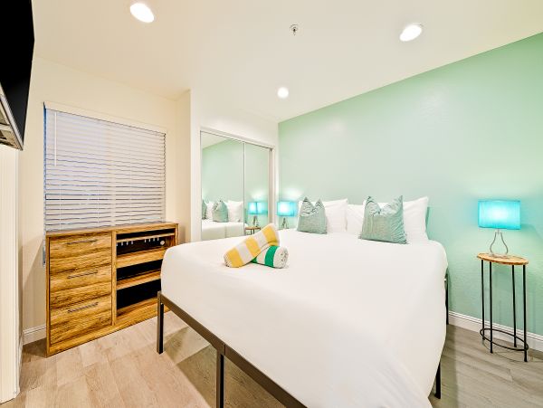 Newport Beach Home 1027595