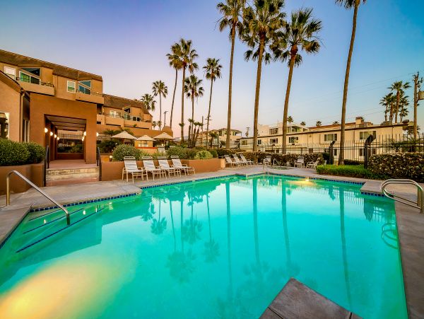 Newport Beach Home 1027595
