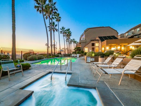 Newport Beach Home 1027595