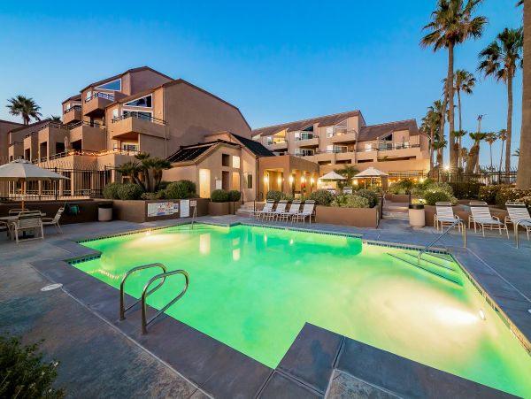 Newport Beach Home 1027595