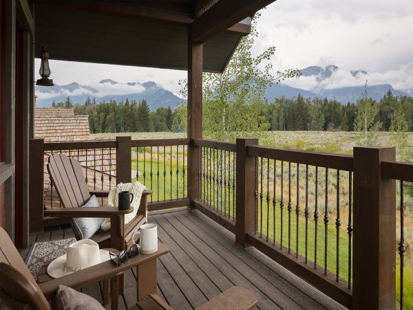 Contemporary Mountain Escape Luxury Vacation Residence