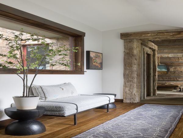 Contemporary Mountain Escape Luxury Vacation Residence
