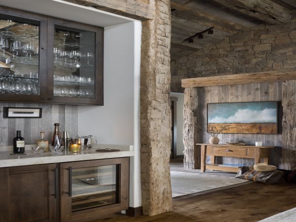 Contemporary Mountain Escape Luxury Vacation Residence