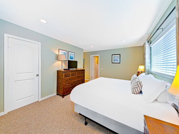 Newport Beach Home 1027599