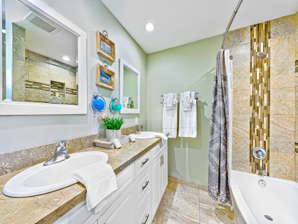 Newport Beach Home 1027599