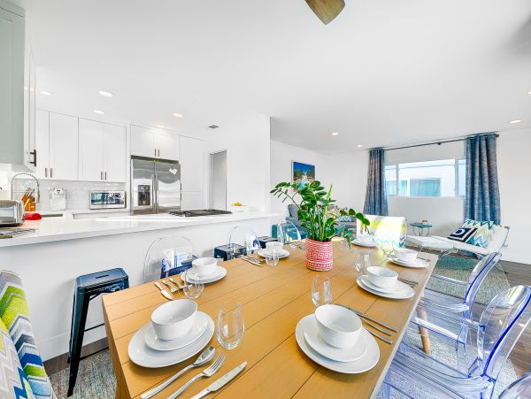 Newport Beach Home 1027600
