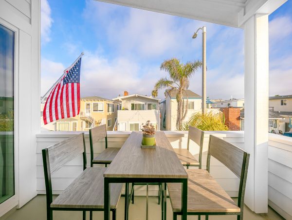 Newport Beach Home 1027600