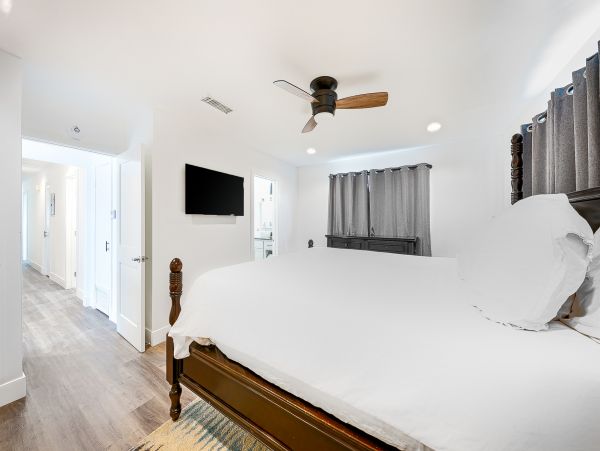 Newport Beach Home 1027600