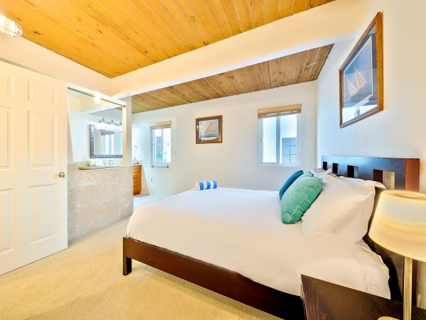 Newport Beach Home 1027601