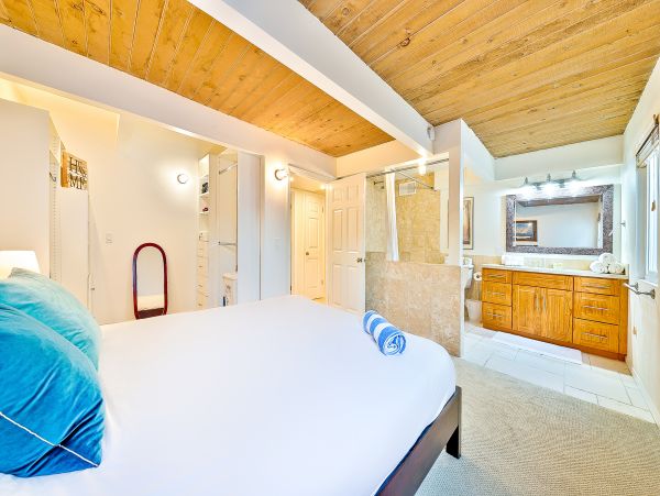 Newport Beach Home 1027601