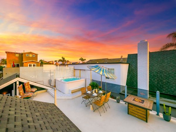 Newport Beach Home 1027601