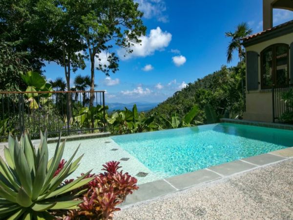 Three Bedroom Vacation Villa with Amazing Views in St. John