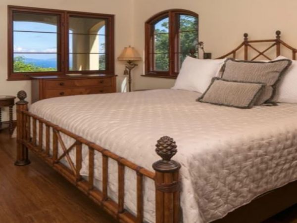 Three Bedroom Vacation Villa with Amazing Views in St. John