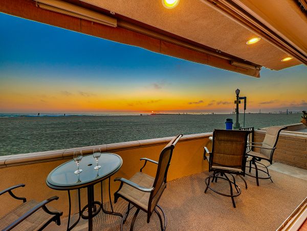 Newport Beach Home 1027603