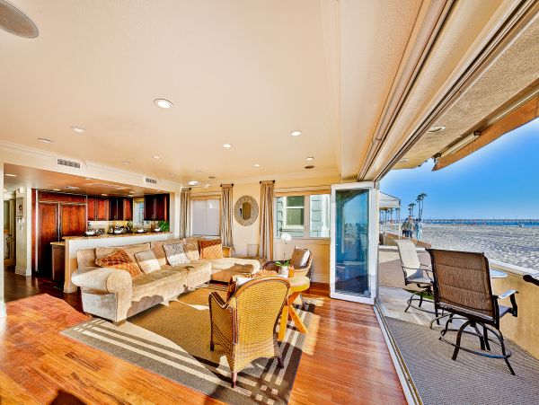 Newport Beach Home 1027603