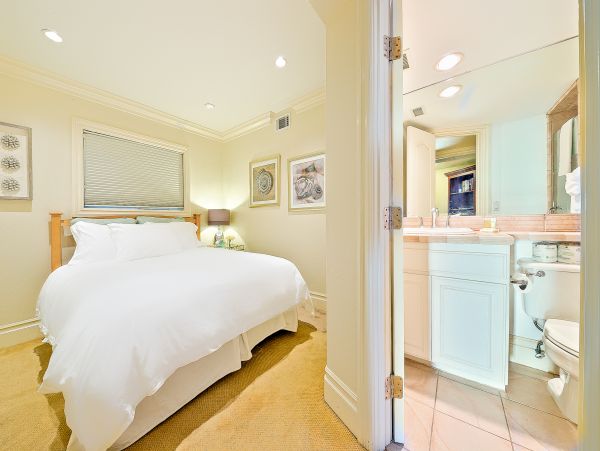 Newport Beach Home 1027603