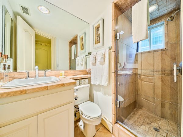 Newport Beach Home 1027603