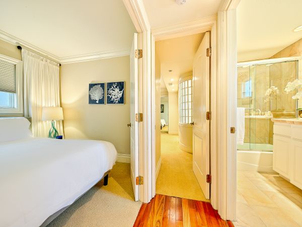 Newport Beach Home 1027603